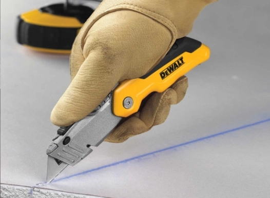 Ножи и лезвия